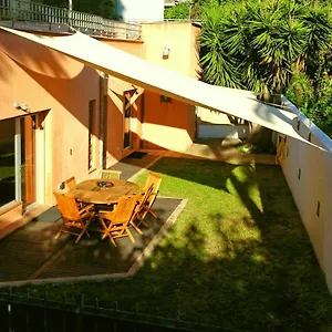 villa-giglio.hotelitalianriviera.com/