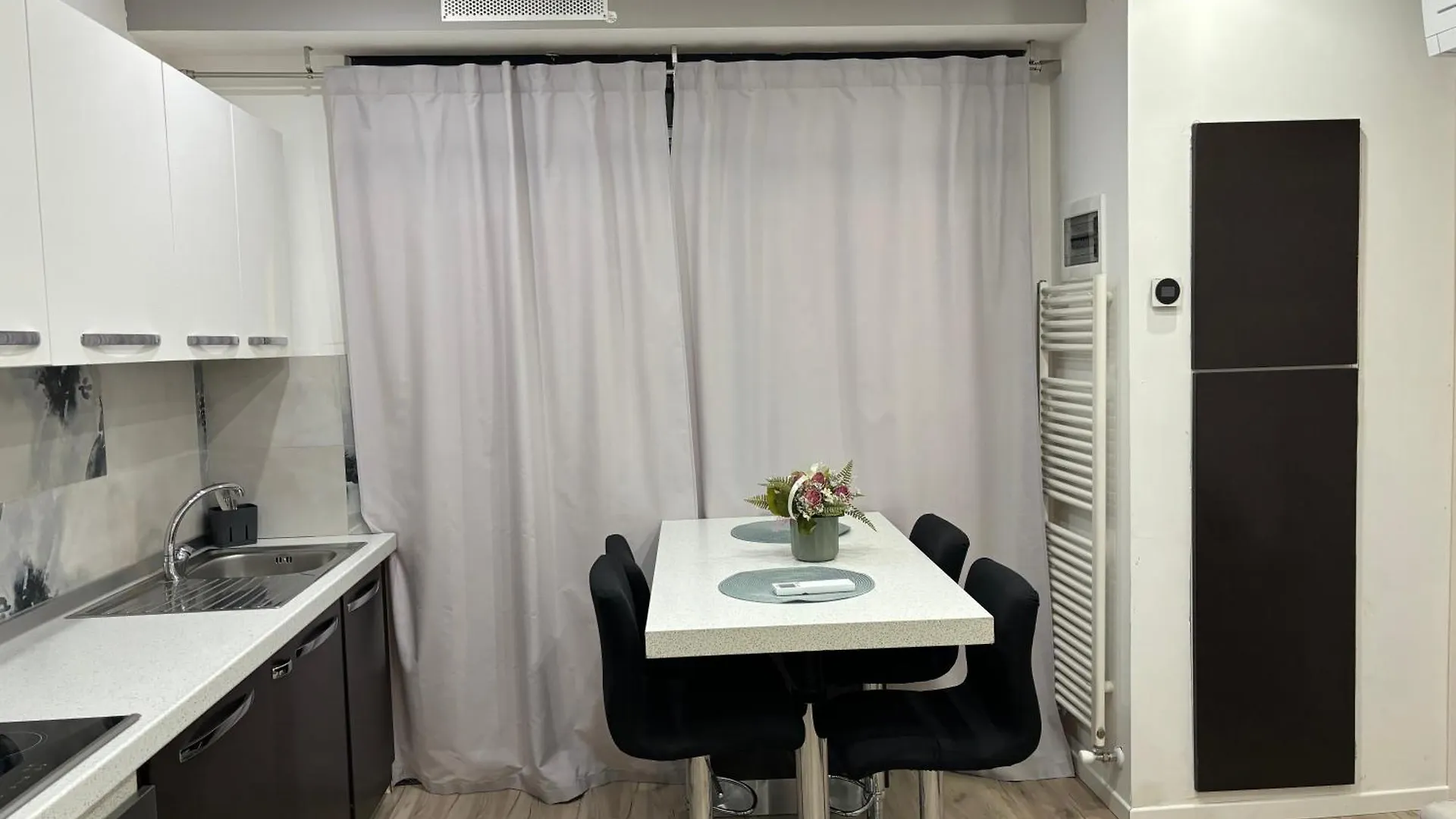 Royal Milano Linate Apartments Pantigliate 0*,